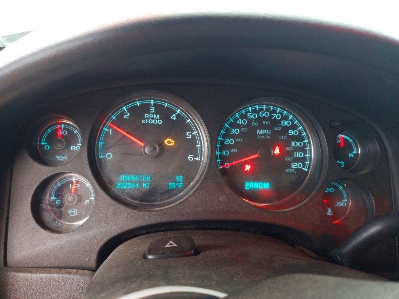 2011 GMC YUKON XL DENALI photo 9