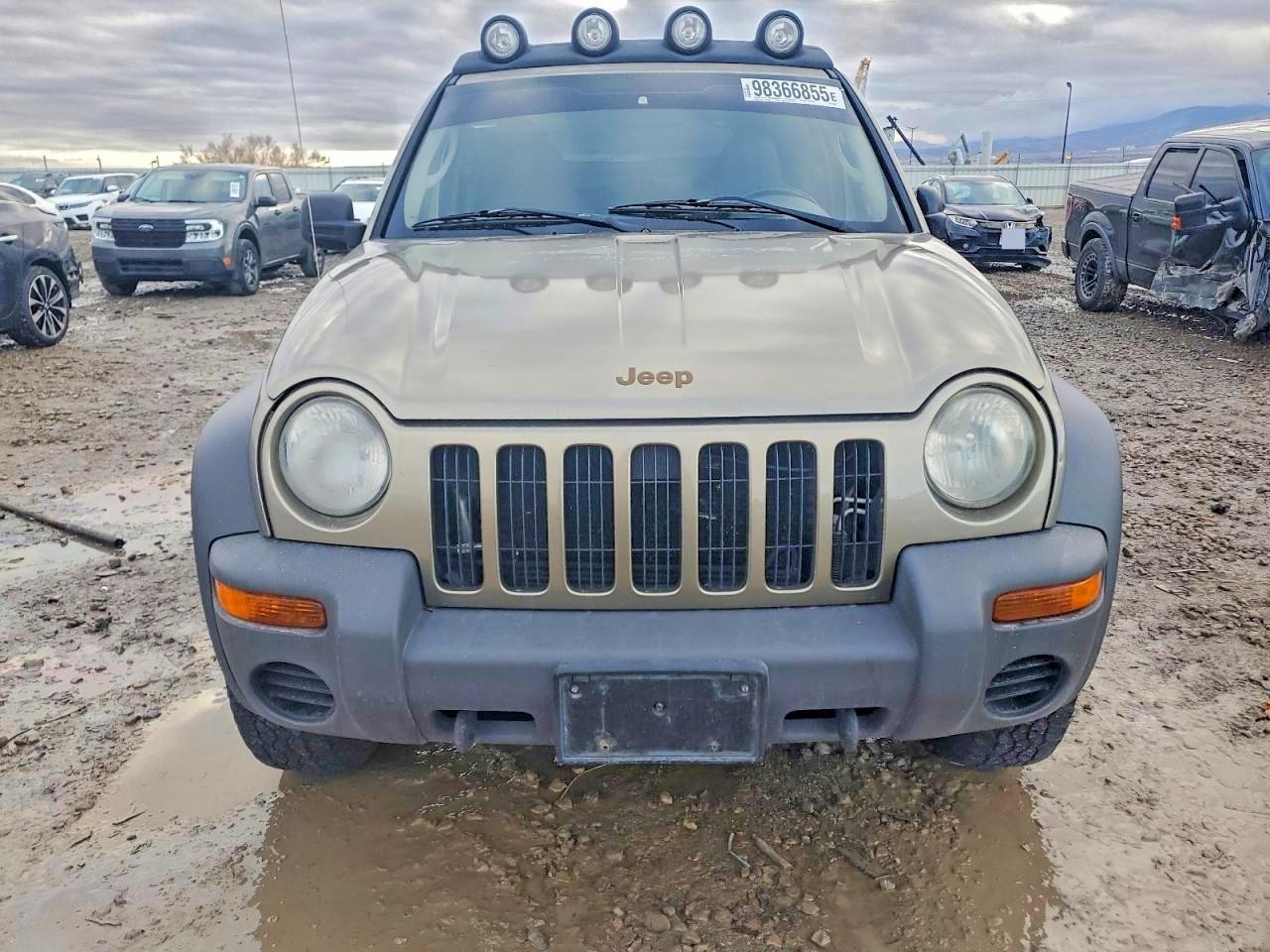2004 JEEP LIBERTY SPORT photo 5