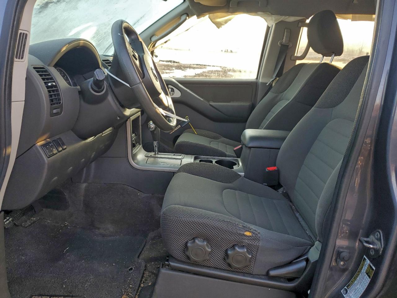2011 NISSAN PATHFINDER S photo 7