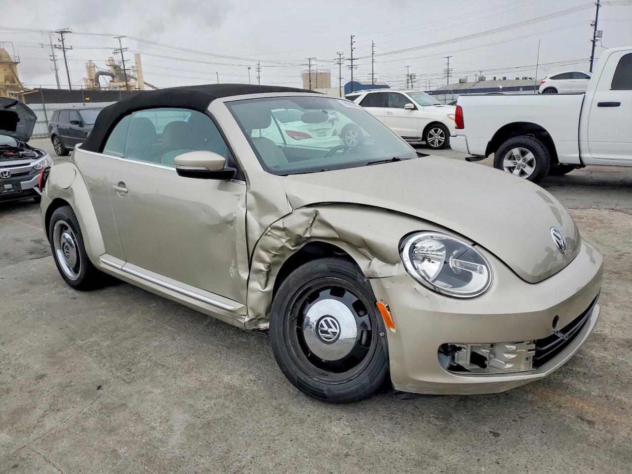 2015 VOLKSWAGEN BEETLE 1.8T photo 7