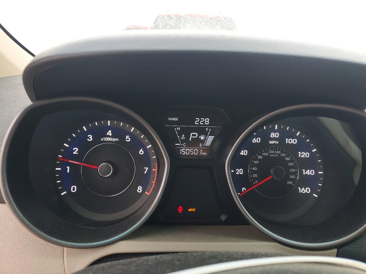 2014 HYUNDAI ELANTRA SE photo 9