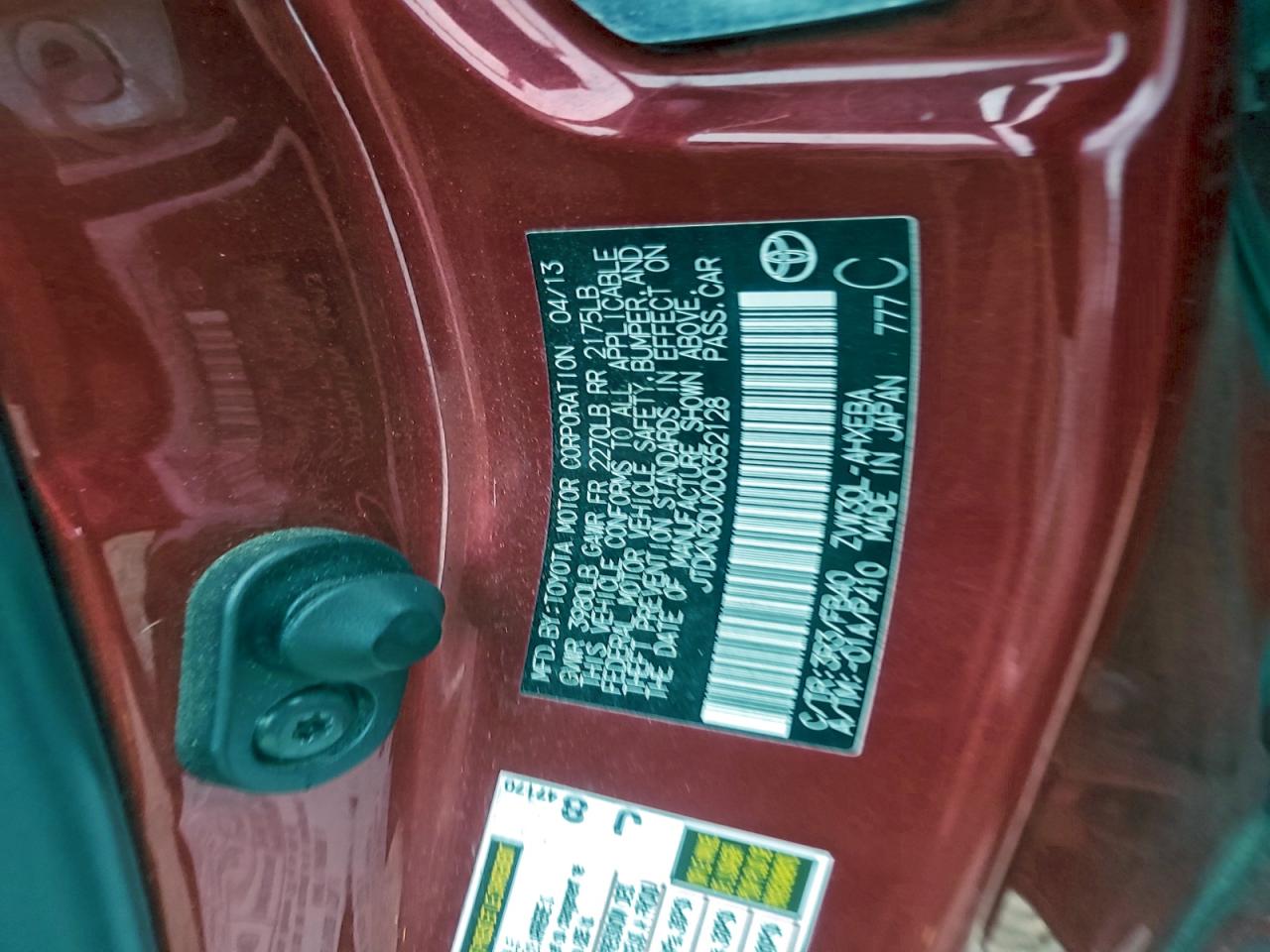 2013 TOYOTA PRIUS photo 12