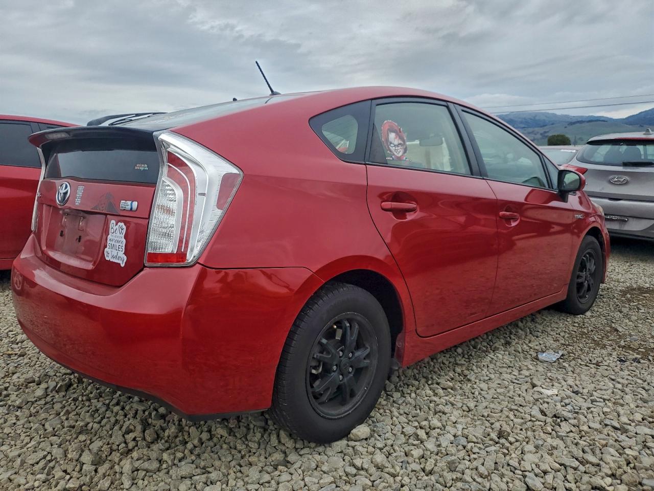 2013 TOYOTA PRIUS photo 3