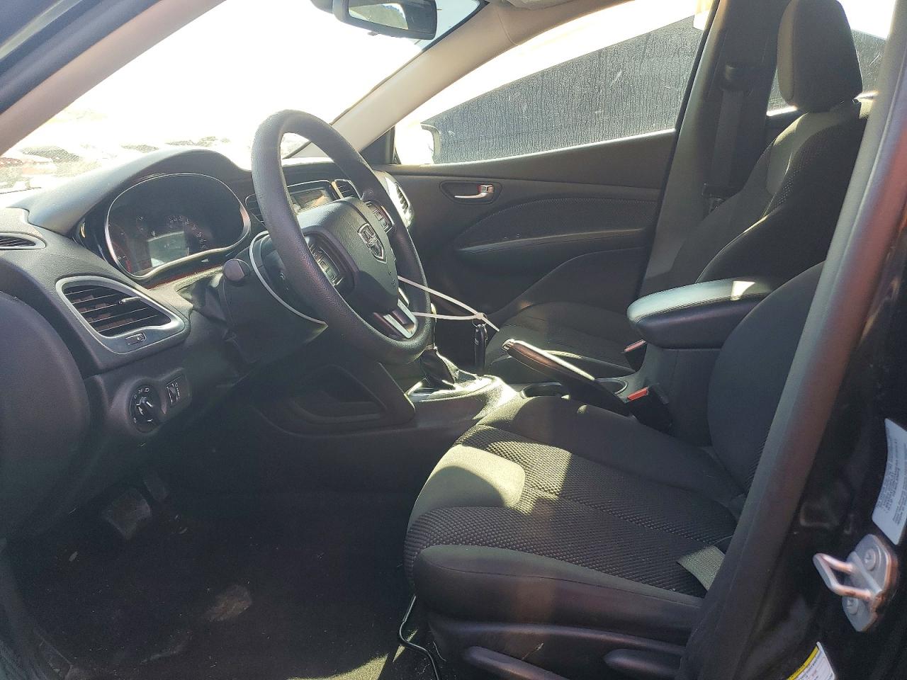 2015 DODGE DART SE photo 7