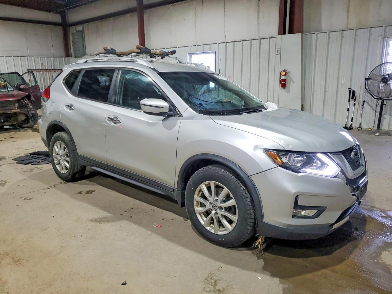 2017 NISSAN ROGUE S photo 4