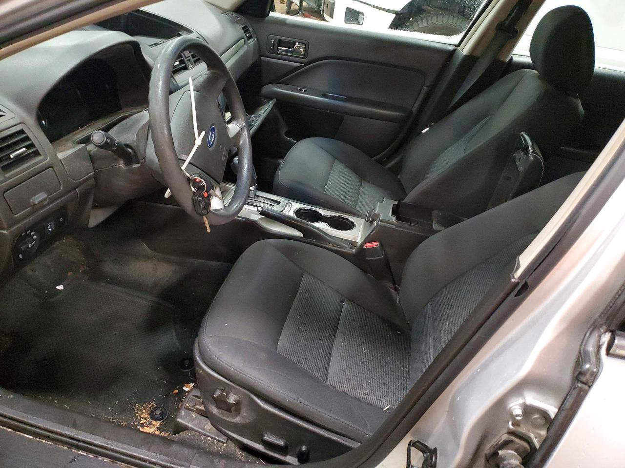 2011 FORD FUSION SE photo 7
