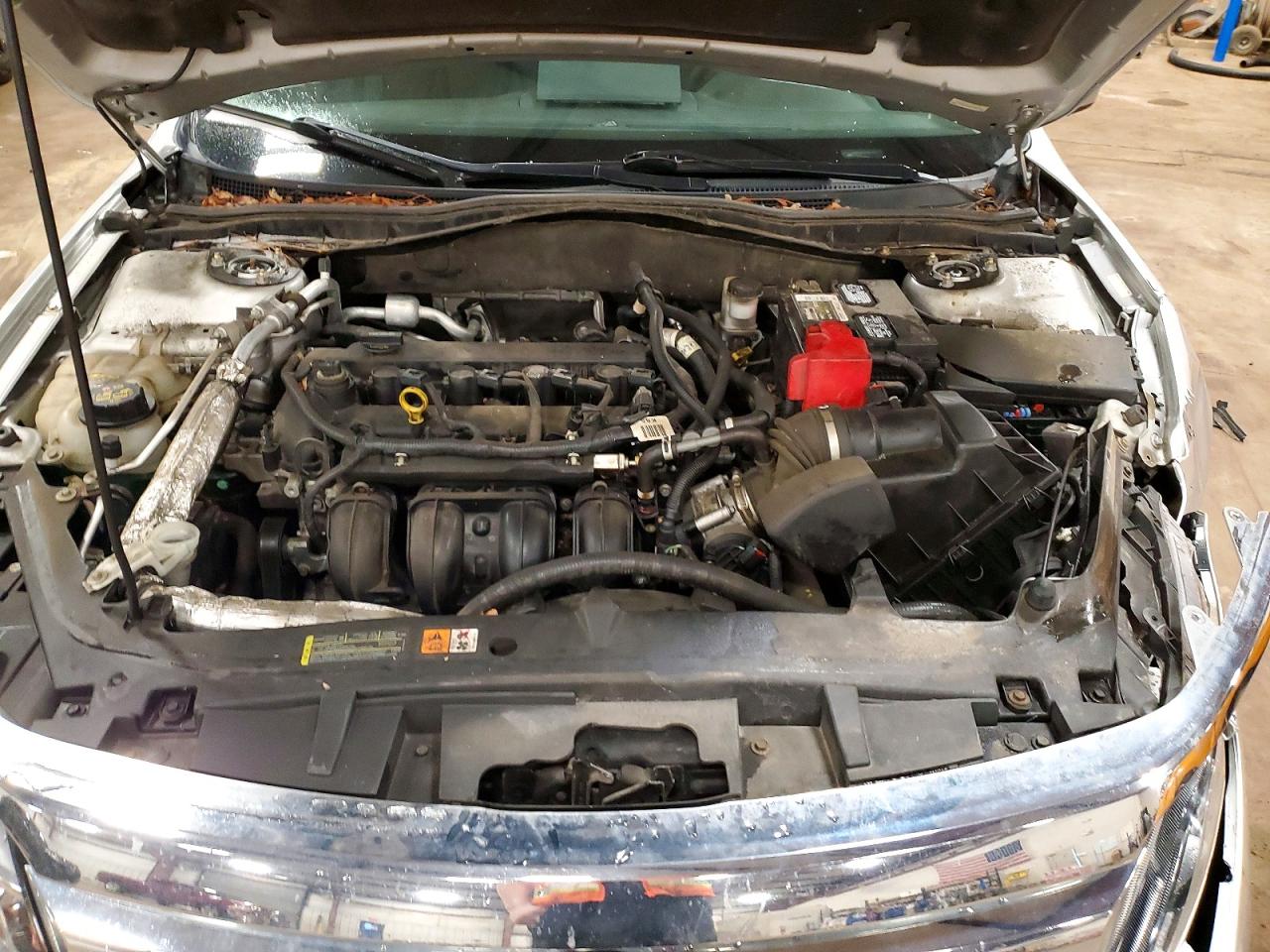 2011 FORD FUSION SE photo 11