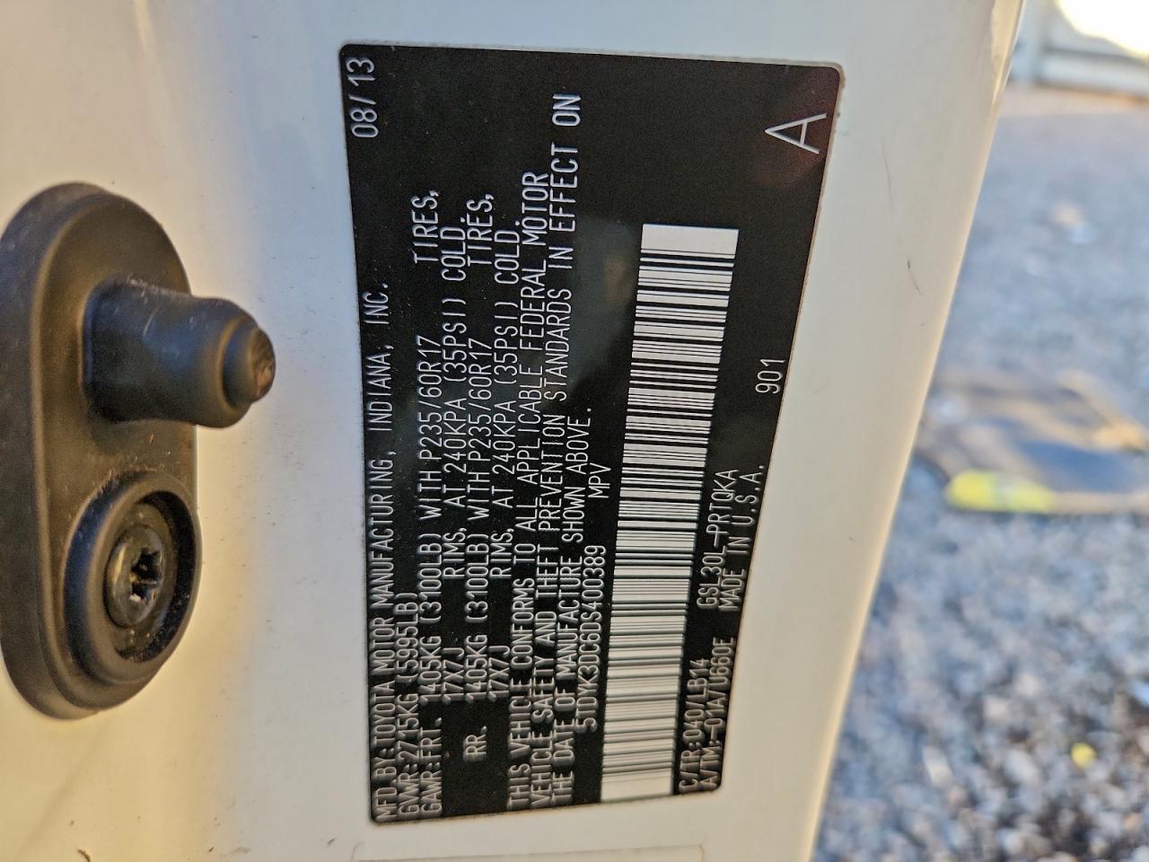2013 TOYOTA SIENNA XLE photo 13