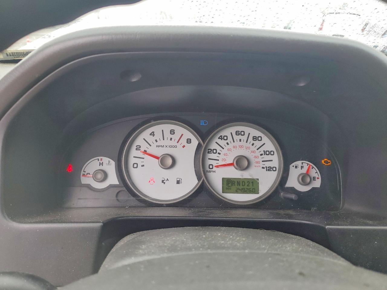 2006 FORD ESCAPE XLT photo 9