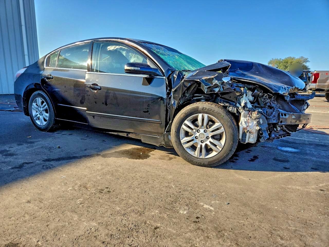 2012 NISSAN ALTIMA BASE photo 4
