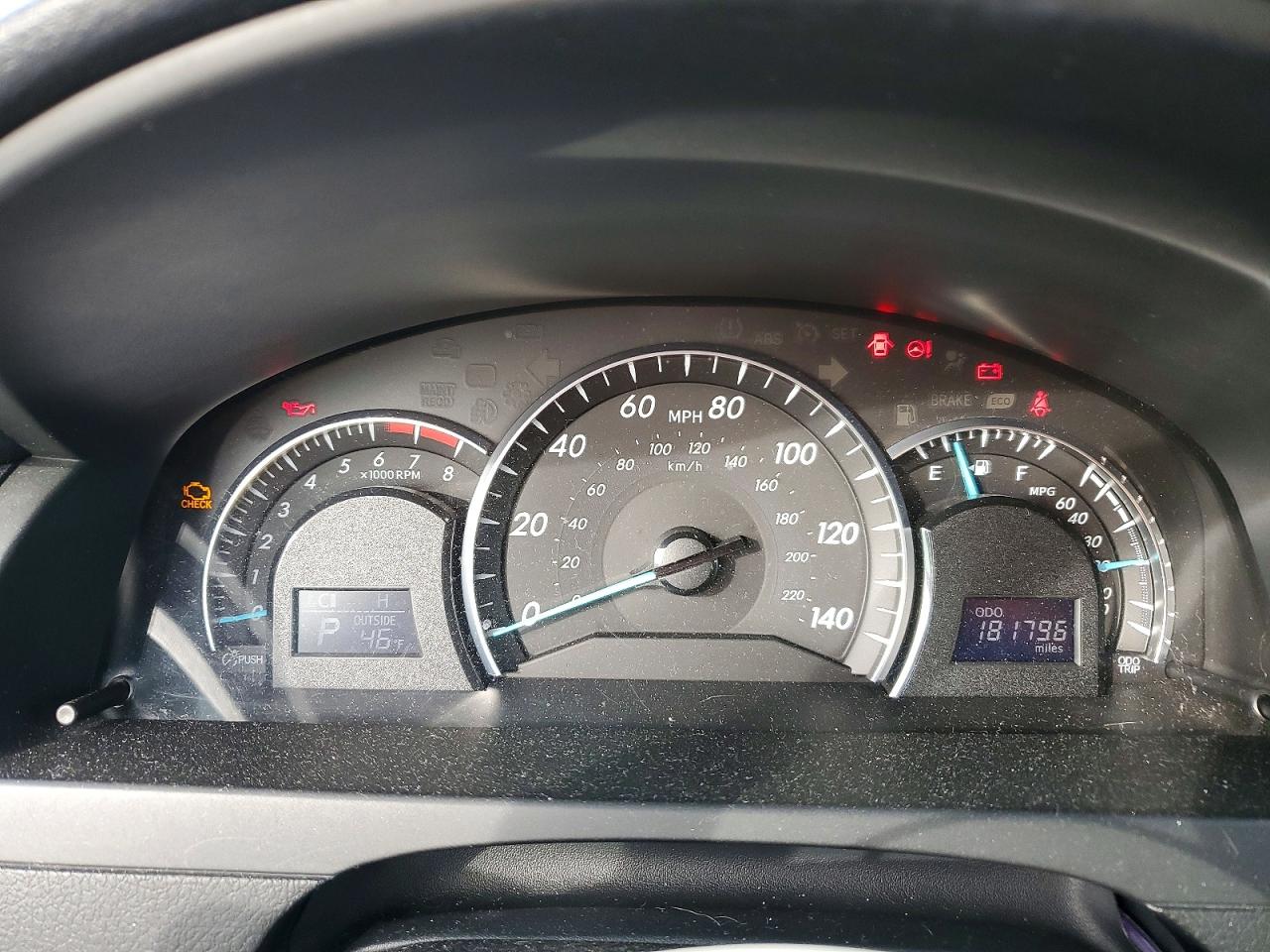2012 TOYOTA CAMRY BASE photo 9