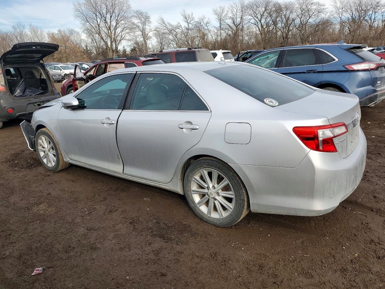 2012 TOYOTA CAMRY BASE photo 2