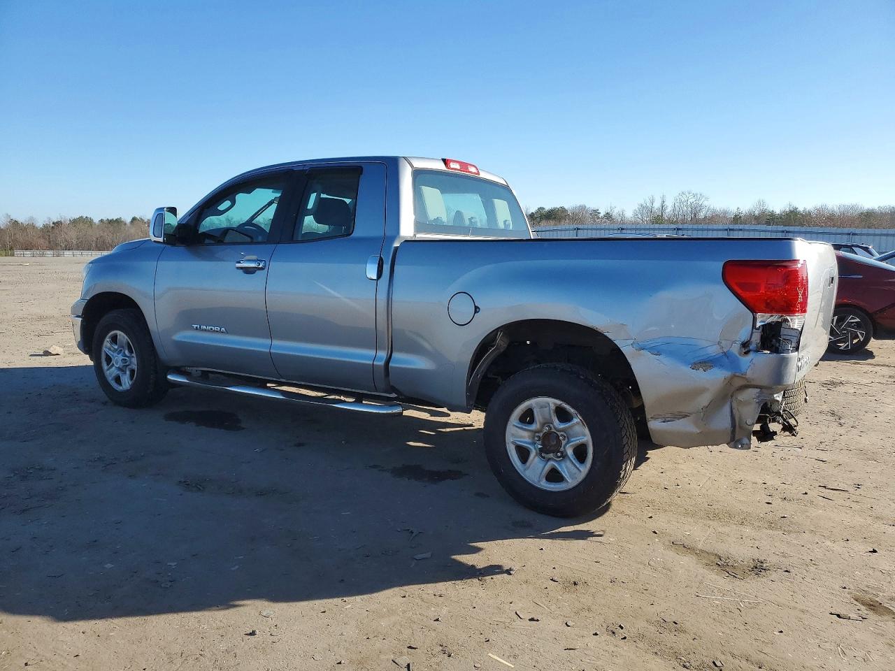 2013 TOYOTA TUNDRA DOUBLE CAB SR5 photo 2
