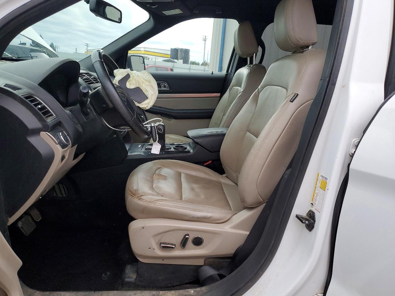 2018 FORD EXPLORER XLT photo 7
