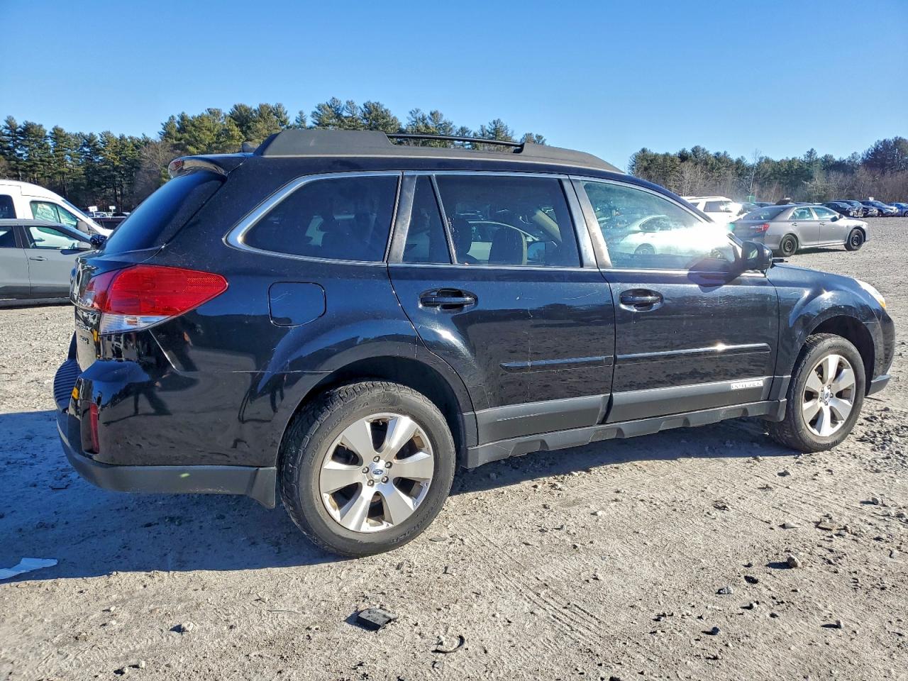 2012 SUBARU OUTBACK 3.6R LIMITED photo 3