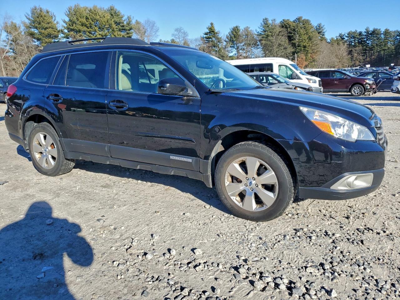 2012 SUBARU OUTBACK 3.6R LIMITED photo 4