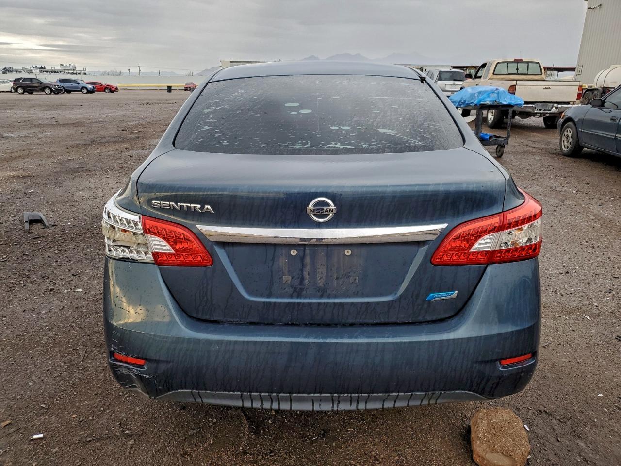 2014 NISSAN SENTRA S photo 6