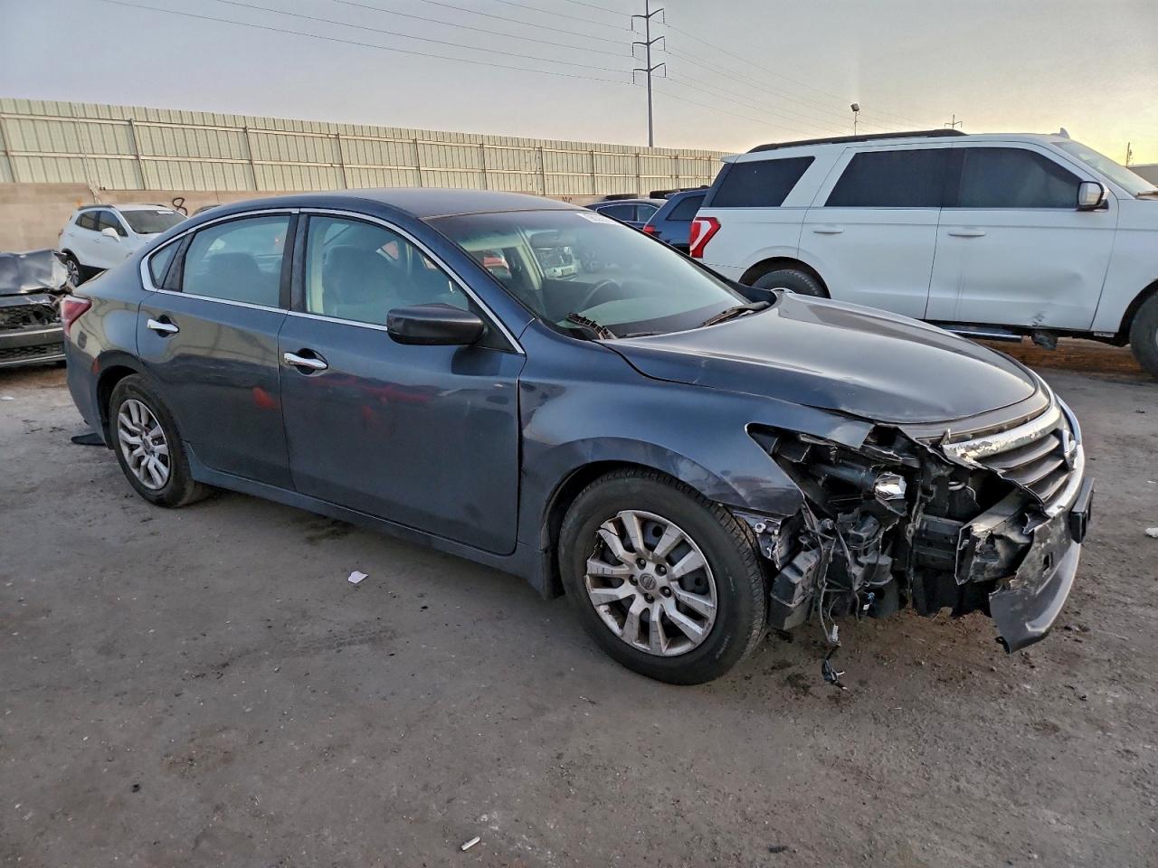 2013 NISSAN ALTIMA 2.5 photo 4