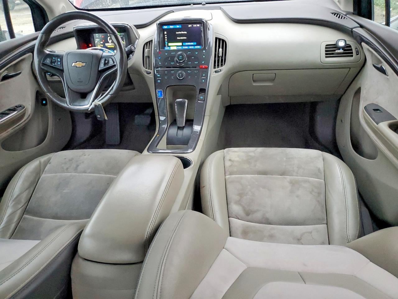 2014 CHEVROLET VOLT photo 8