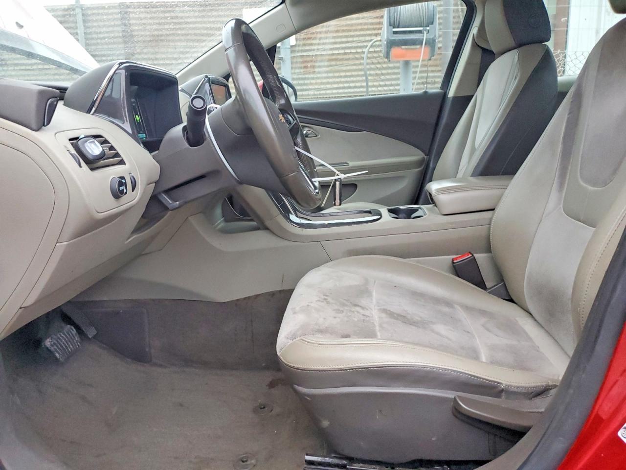 2014 CHEVROLET VOLT photo 7