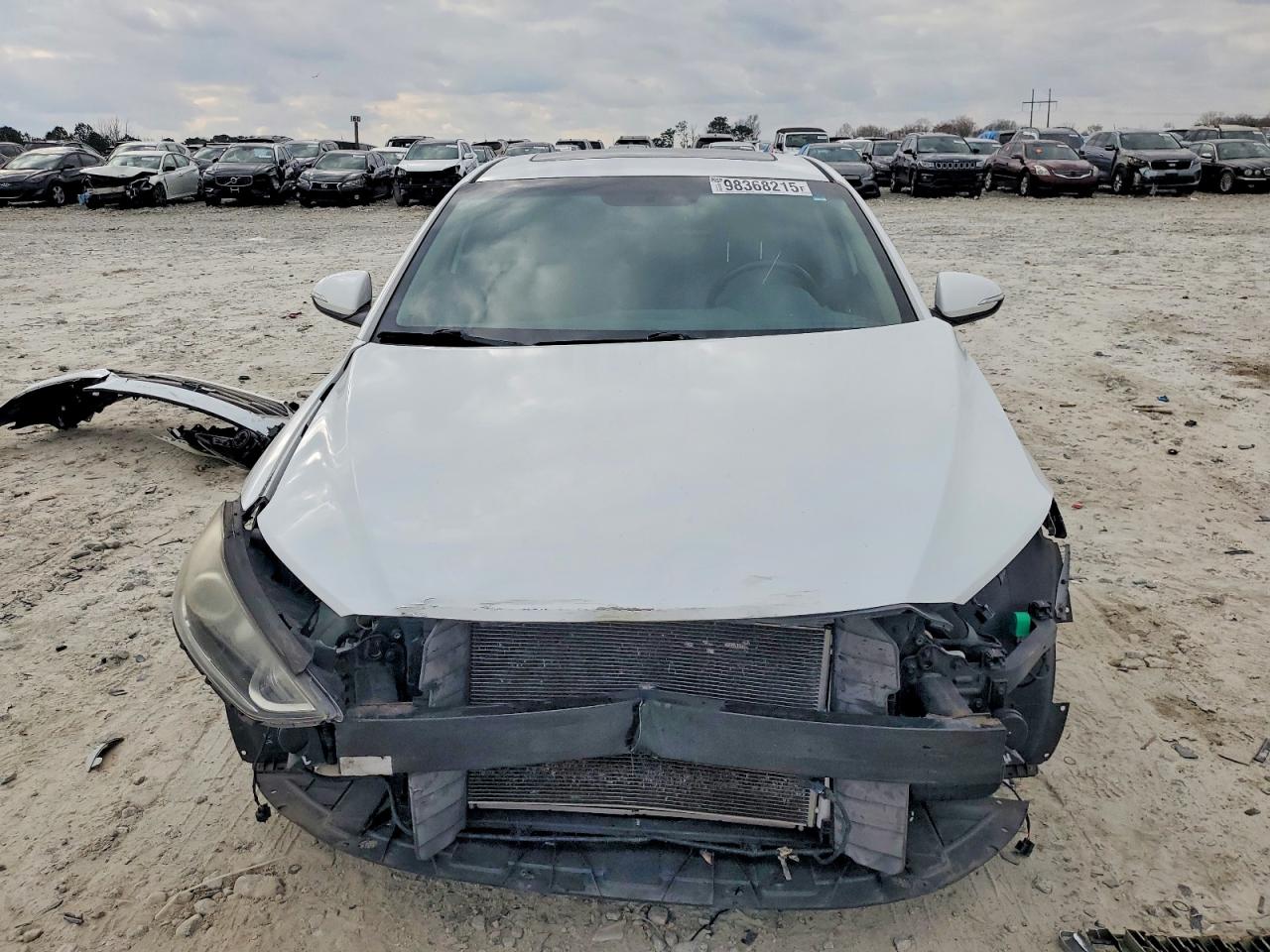 2017 HYUNDAI ELANTRA SE photo 5