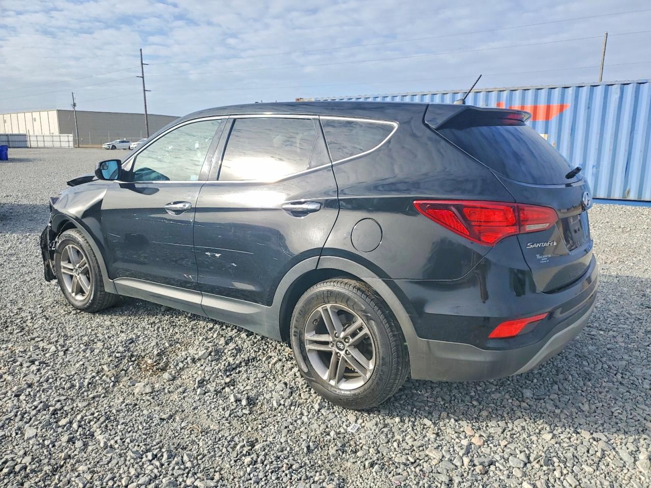 2018 HYUNDAI SANTA FE SPORT photo 2