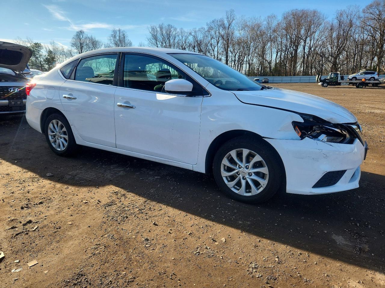 2019 NISSAN SENTRA S photo 4