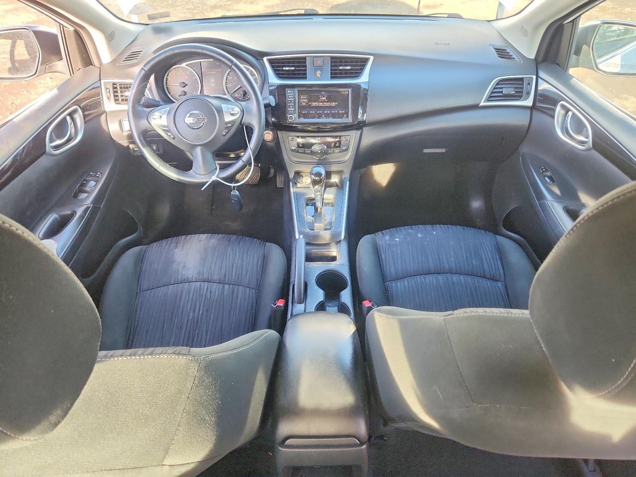 2019 NISSAN SENTRA S photo 8