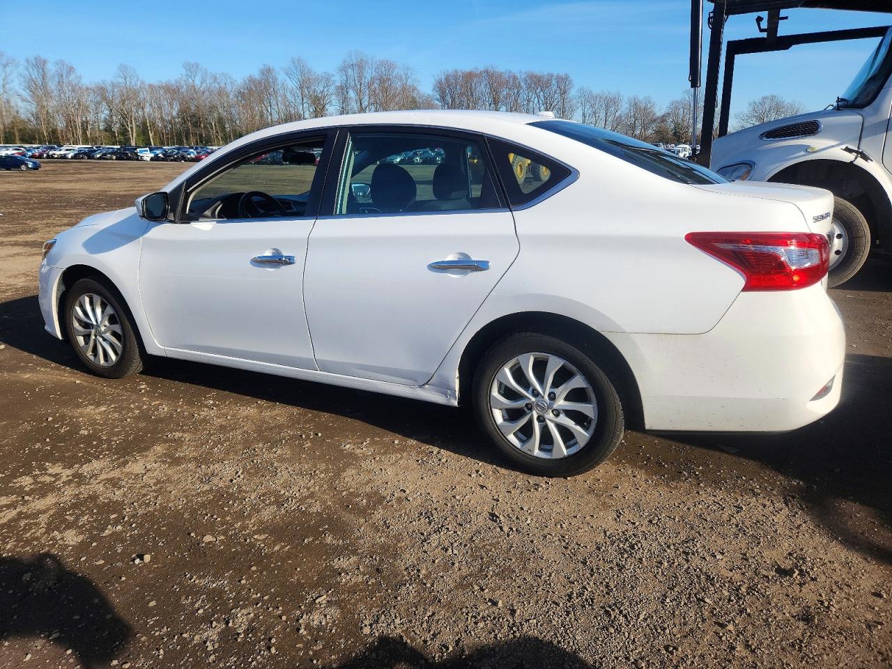 2019 NISSAN SENTRA S photo 2
