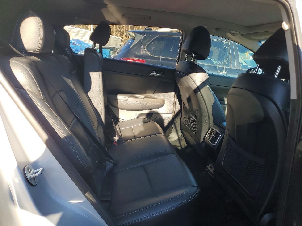 2017 KIA SPORTAGE EX photo 9