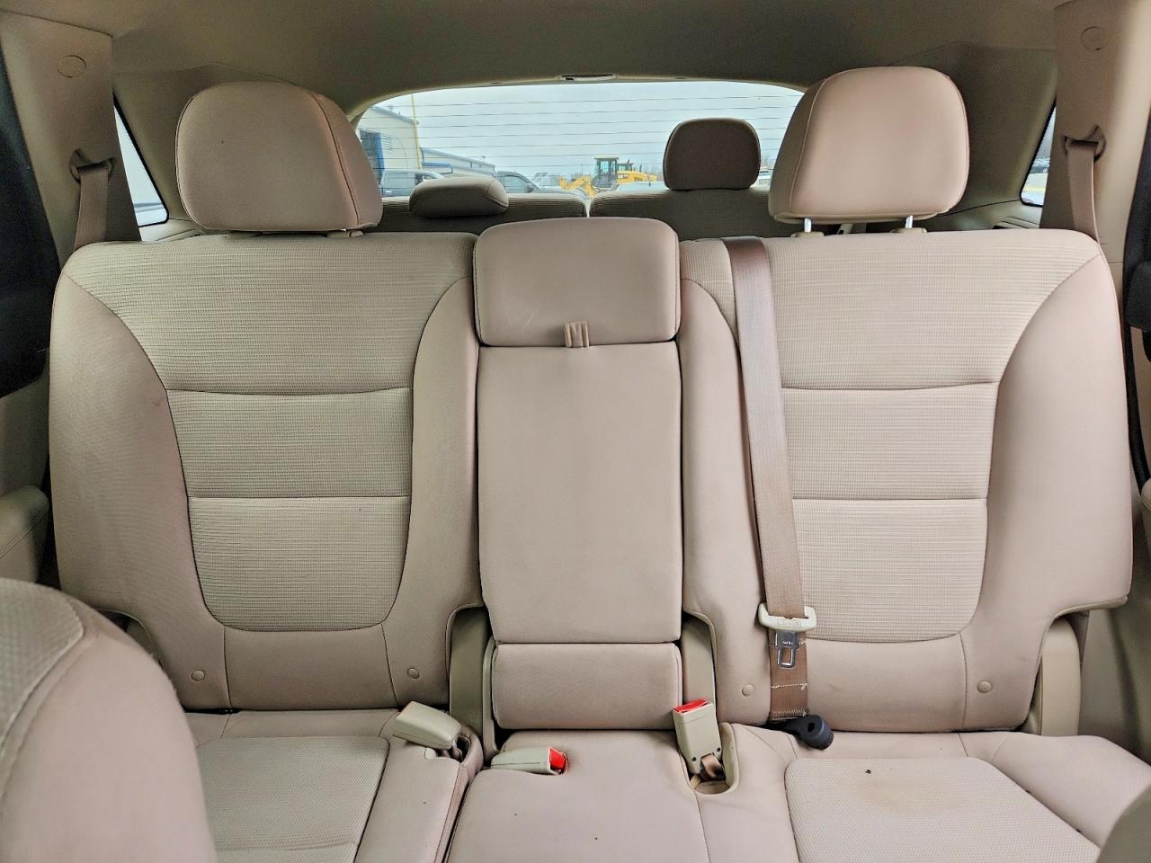 2014 KIA SORENTO LX photo 19