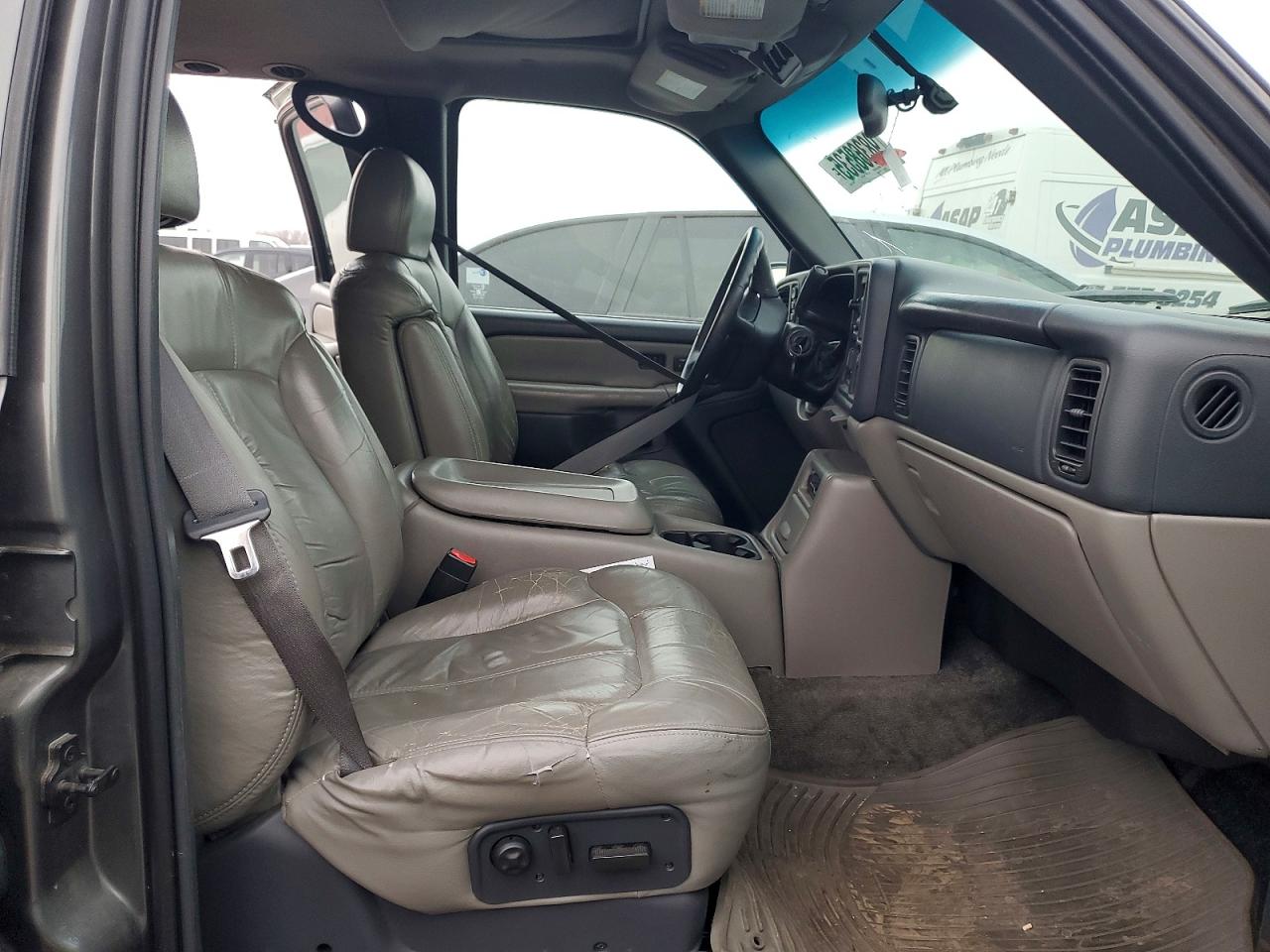 2002 CHEVROLET SUBURBAN K1500 photo 7