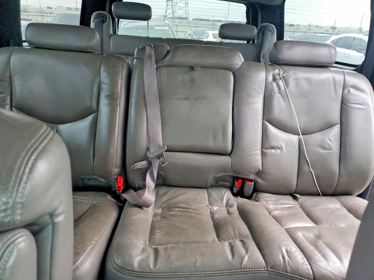 2002 CHEVROLET SUBURBAN K1500 photo 8