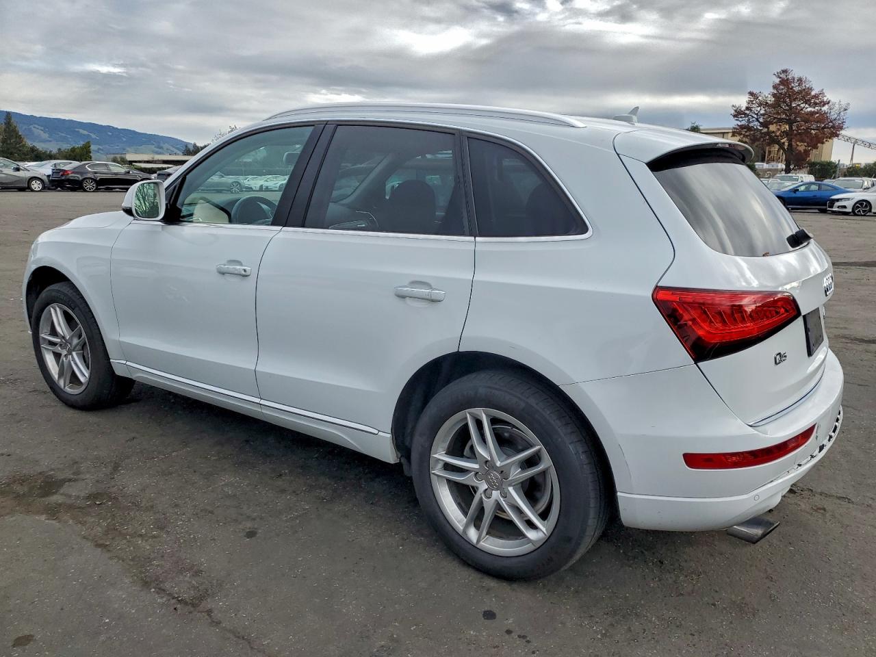 2016 AUDI Q5 PREMIUM PLUS photo 2