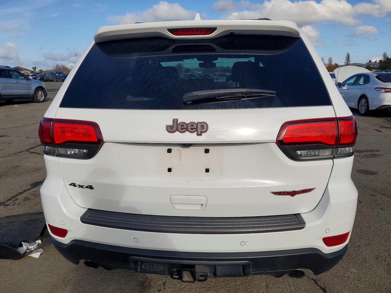 2018 JEEP GRAND CHEROKEE TRAILHAWK photo 6