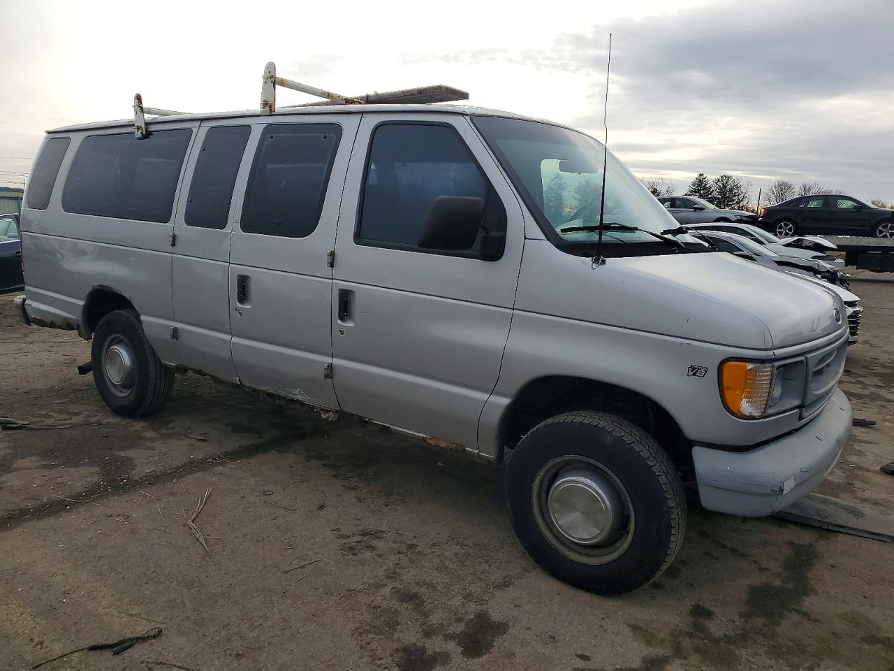 2001 FORD ECONOLINE E250 VAN photo 4
