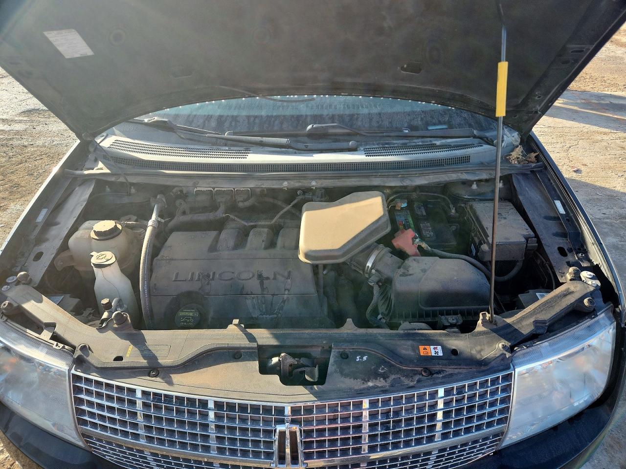 2010 LINCOLN MKX photo 11