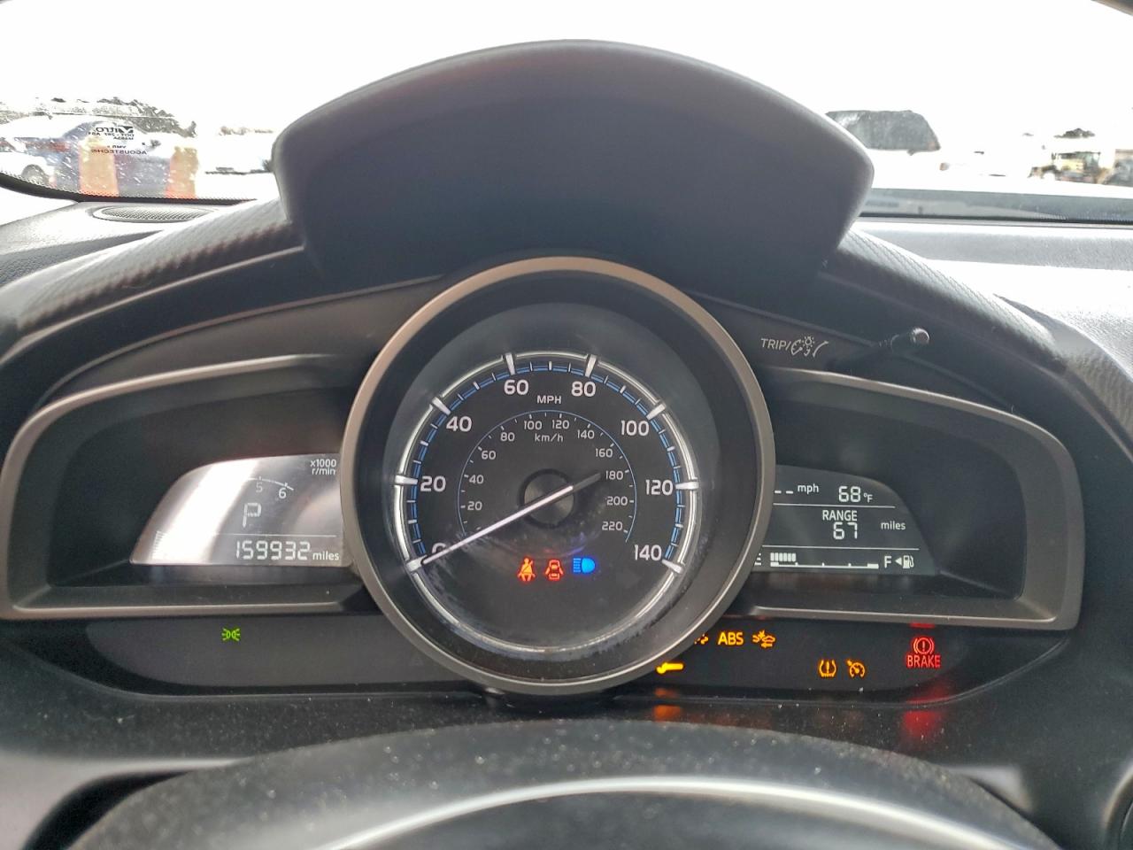 2019 TOYOTA YARIS L photo 9