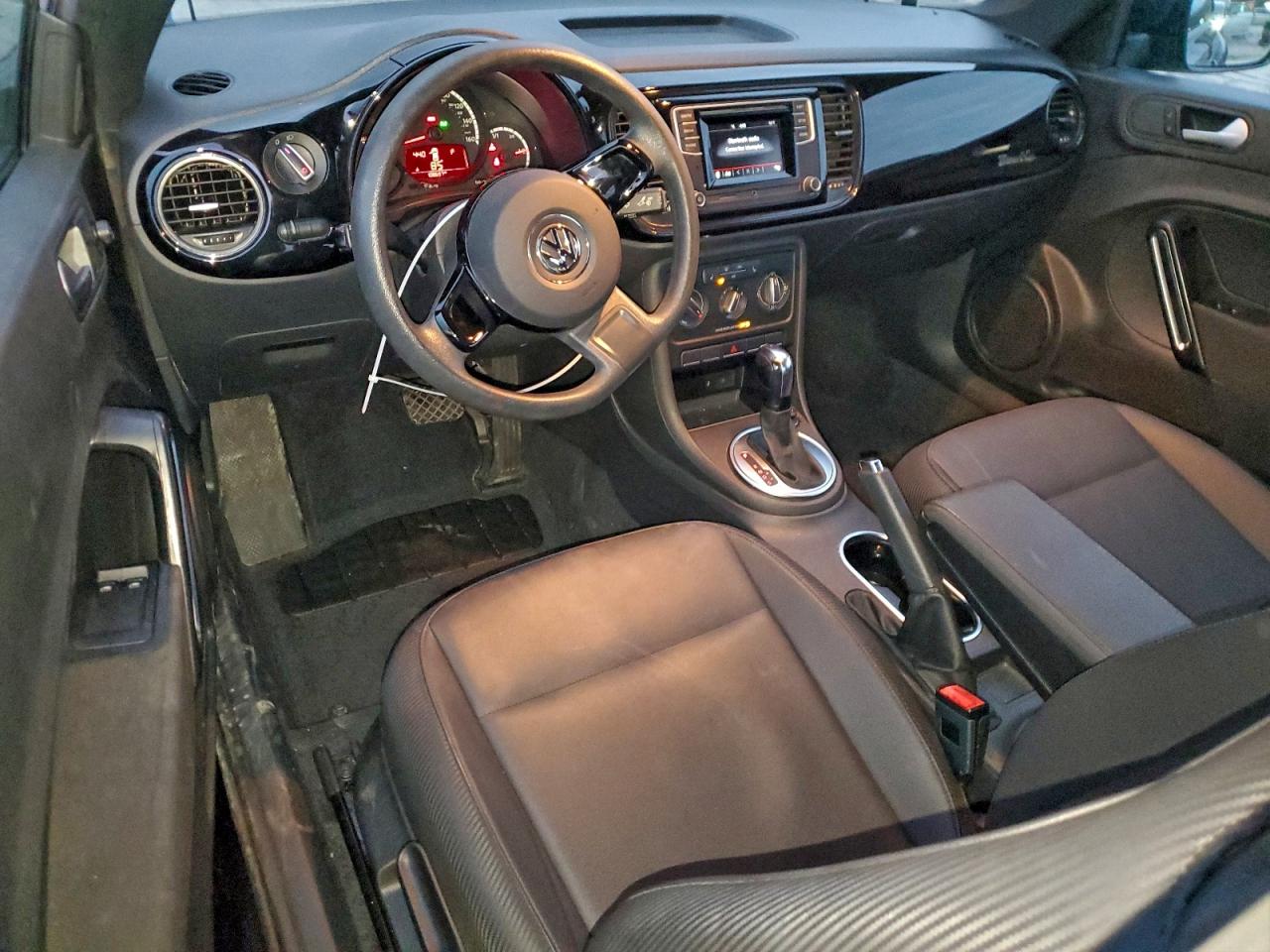 2016 VOLKSWAGEN BEETLE 1.8T photo 8