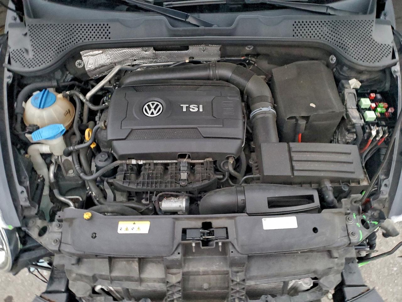 2016 VOLKSWAGEN BEETLE 1.8T photo 11
