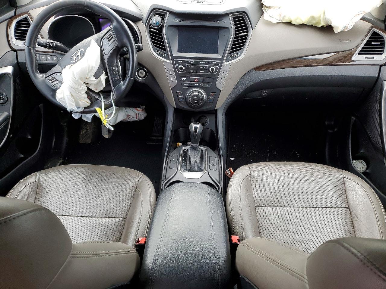 2017 HYUNDAI SANTA FE SPORT photo 8