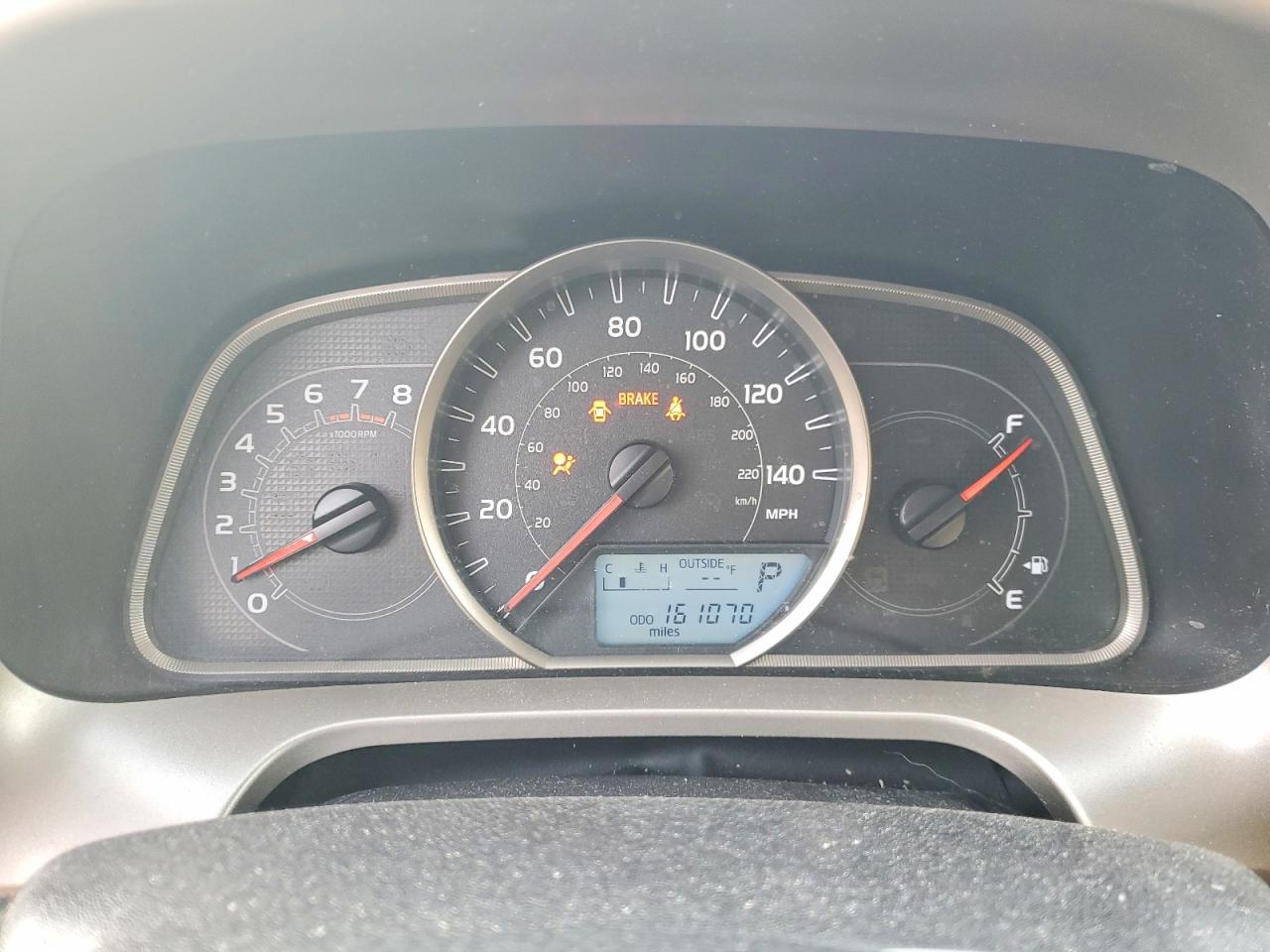 2013 TOYOTA RAV4 XLE photo 9