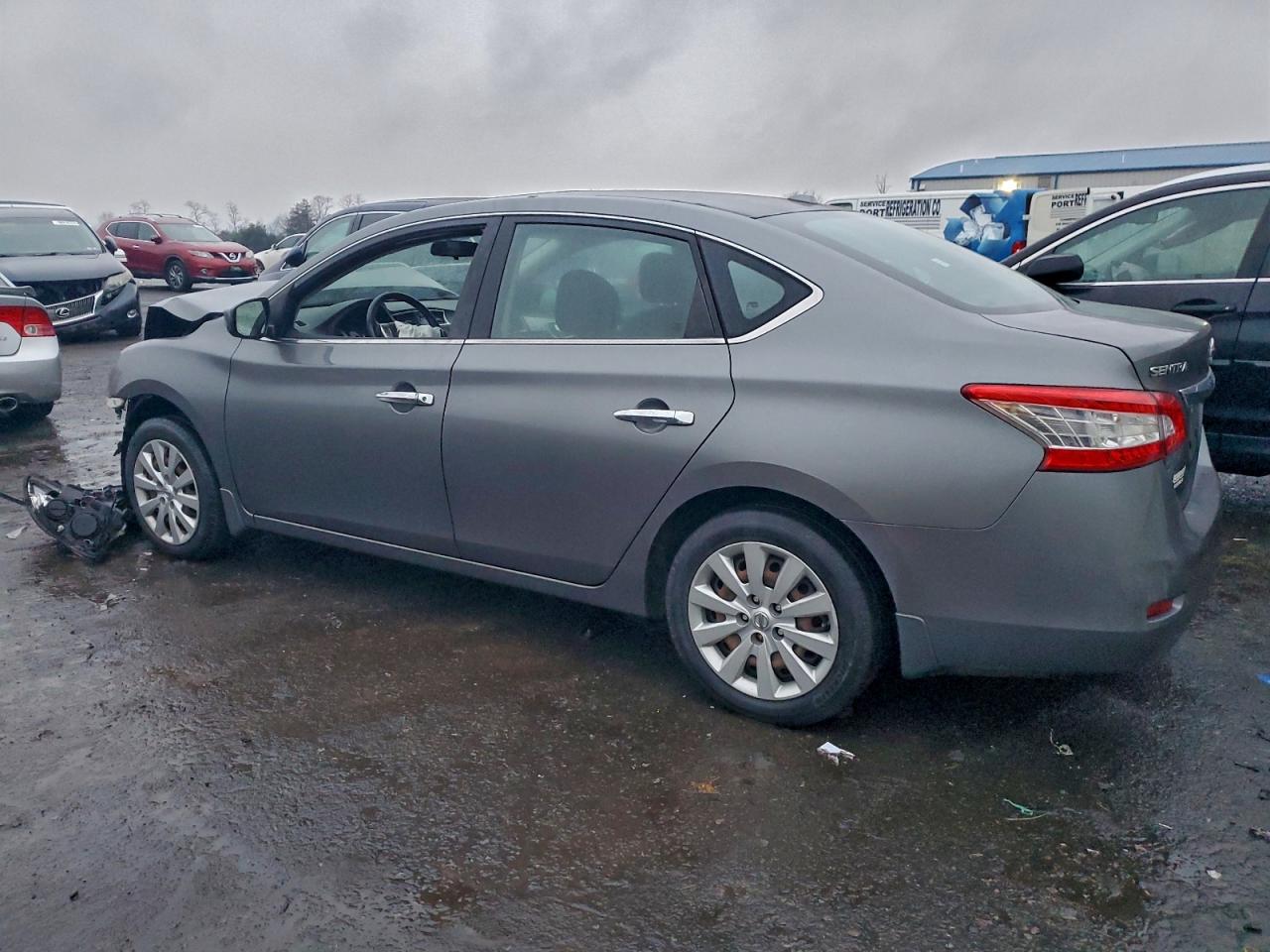 2015 NISSAN SENTRA S photo 2