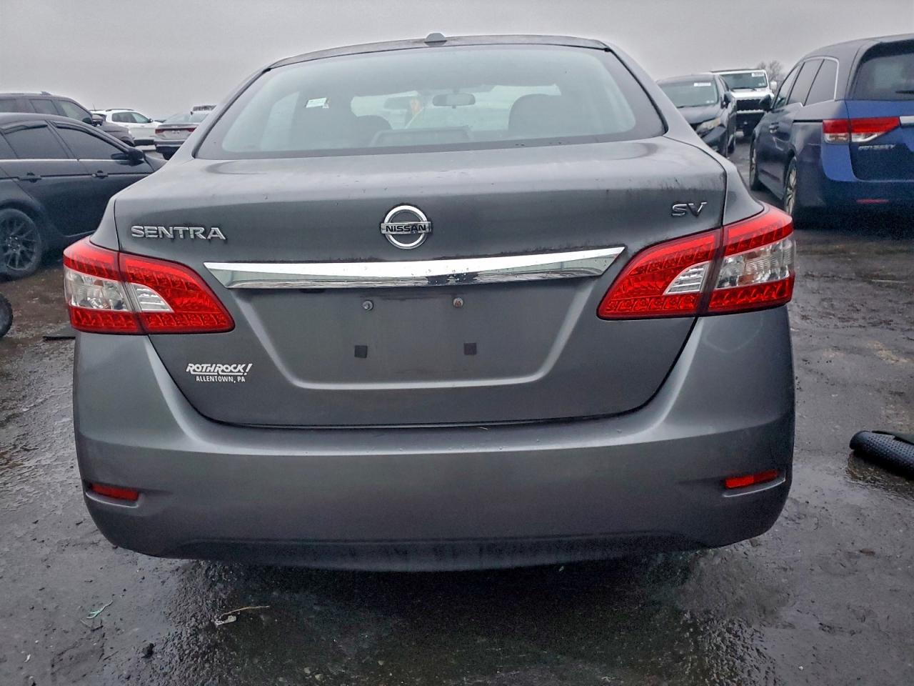 2015 NISSAN SENTRA S photo 6