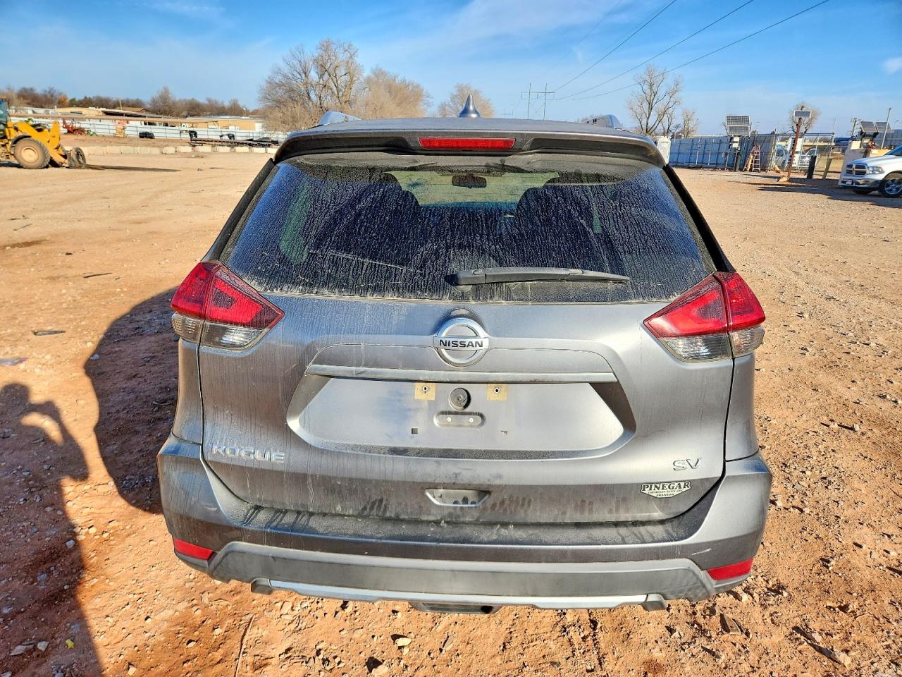 2017 NISSAN ROGUE S photo 11
