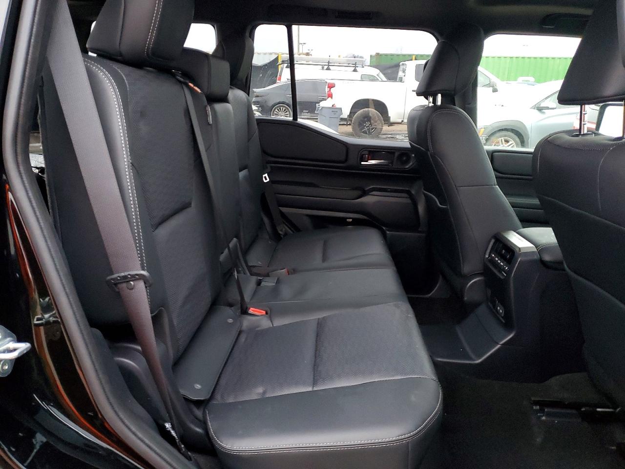2024 TOYOTA LAND CRUISER BASE photo 10