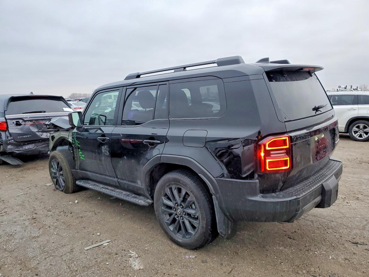 2024 TOYOTA LAND CRUISER BASE photo 2