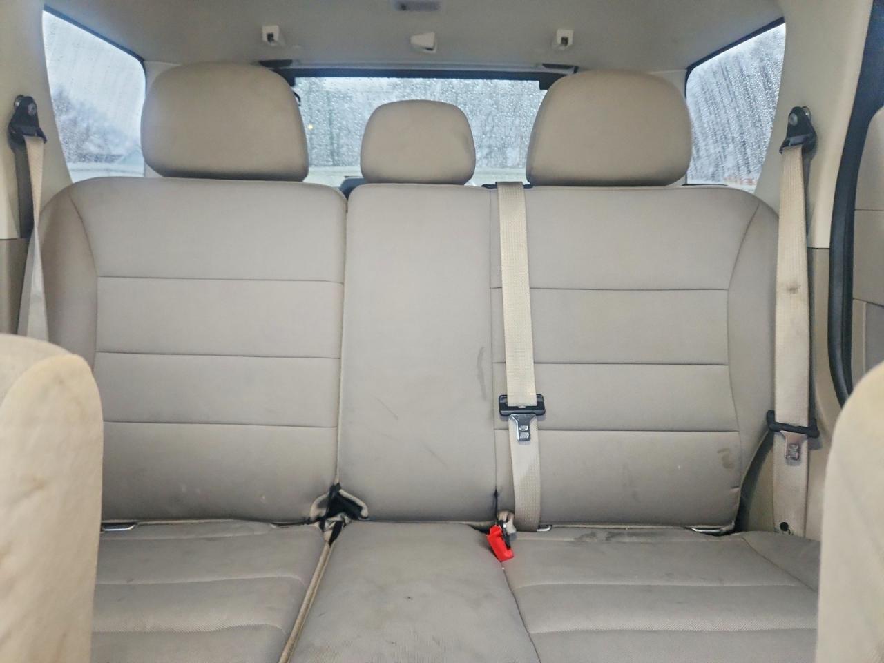 2011 FORD ESCAPE XLT photo 10