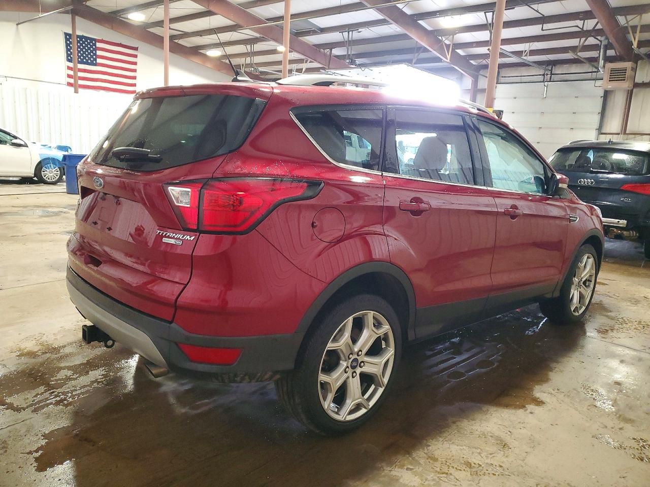 2019 FORD ESCAPE TITANIUM photo 3