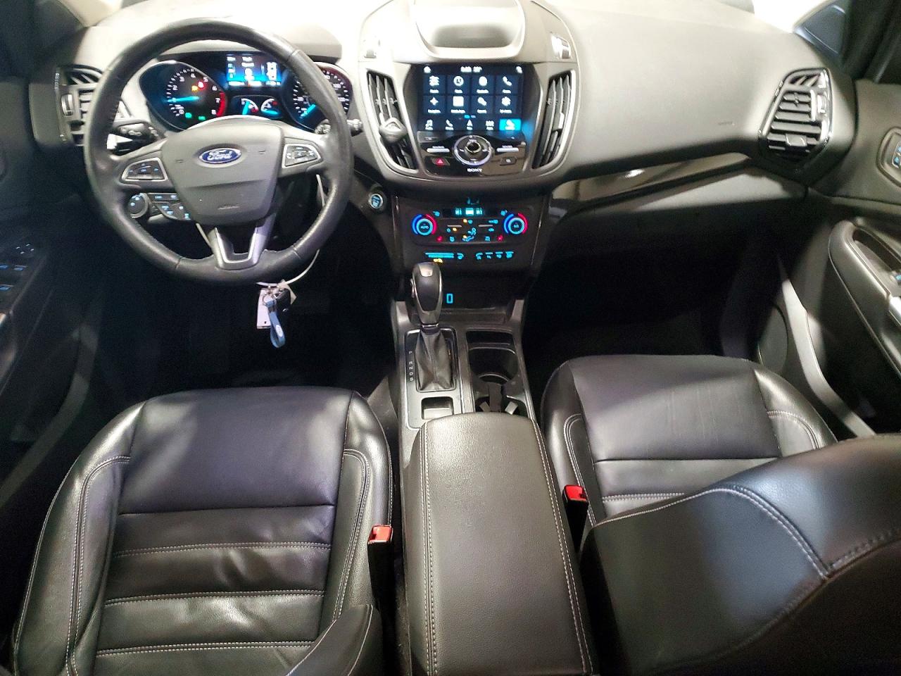 2019 FORD ESCAPE TITANIUM photo 8